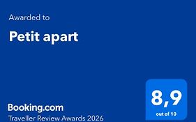 Petit Apart